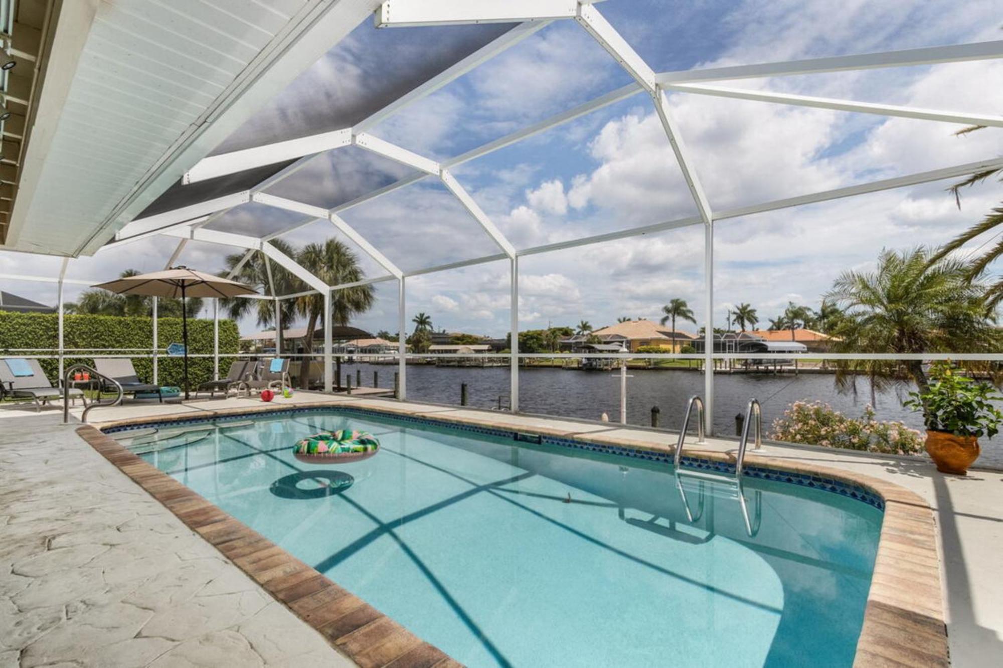 Villa Catalina Isles - Holidays In Paradise Cape Coral Exterior foto